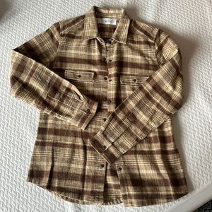 WVN button down